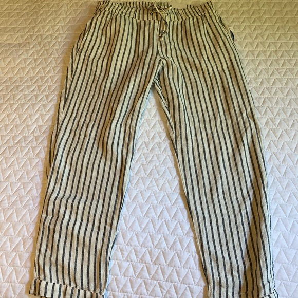 Old Navy Pants - Brand new Womens Old Navy Linen Pants- Size Small